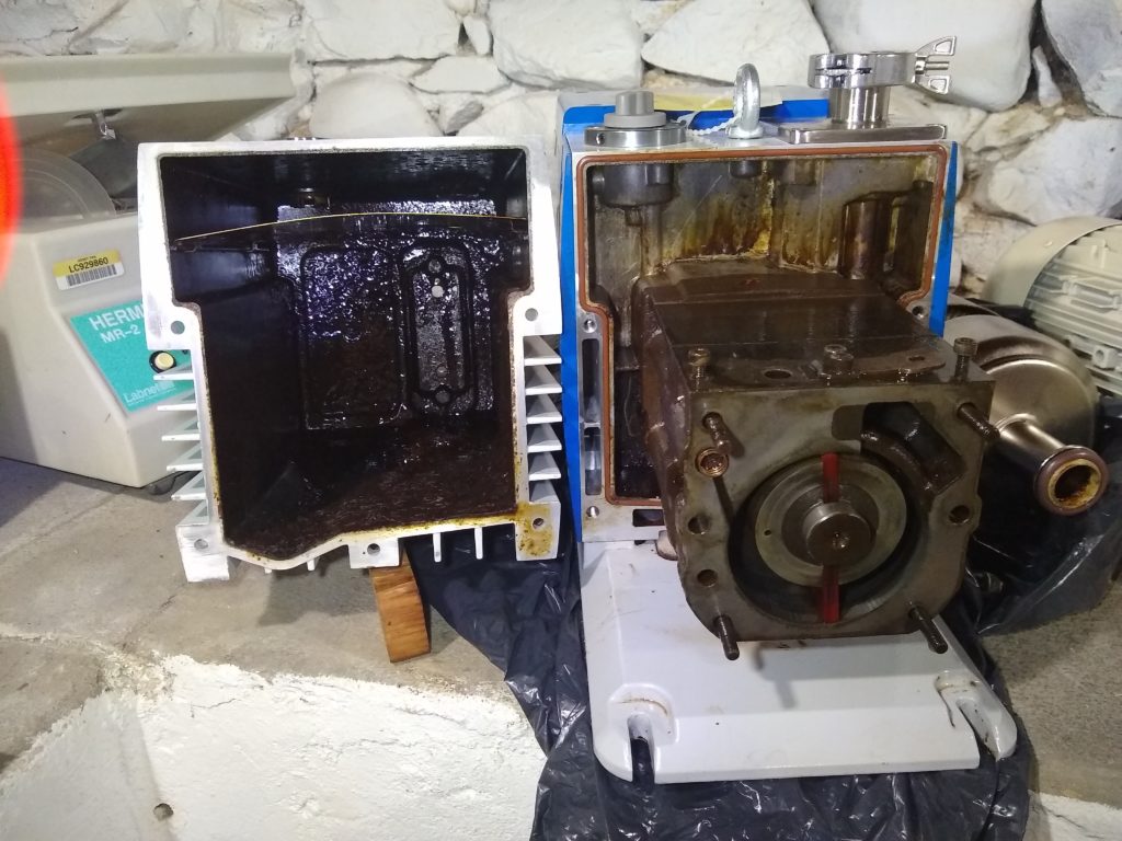 Vacuum Pump Repair HLEC